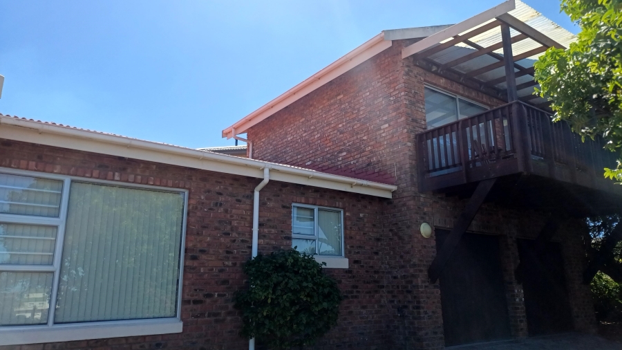 4 Bedroom Property for Sale in Tergniet Western Cape